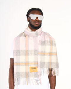 Iconic Tartan Patterns on Luxury Cashmere