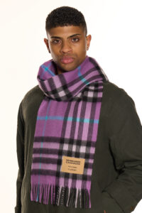 checked cashmere scarf in a beautifully designed gift box.